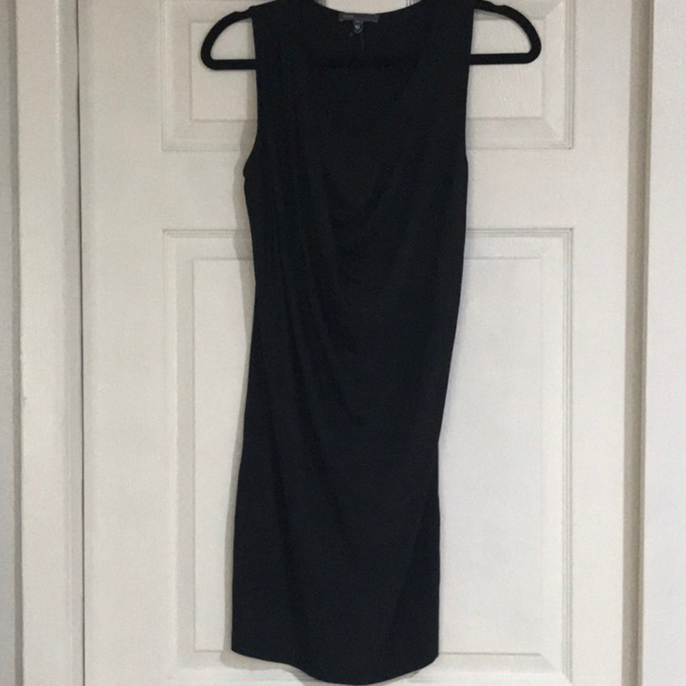 Great‼️Vince Drop Front Black Dress
